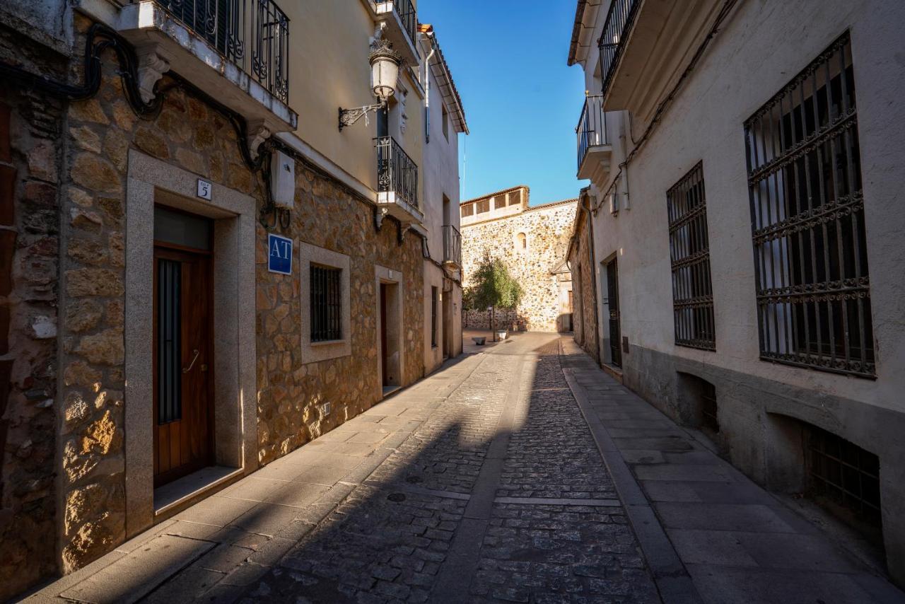Apartamentos Caceres Historico Centro エクステリア 写真