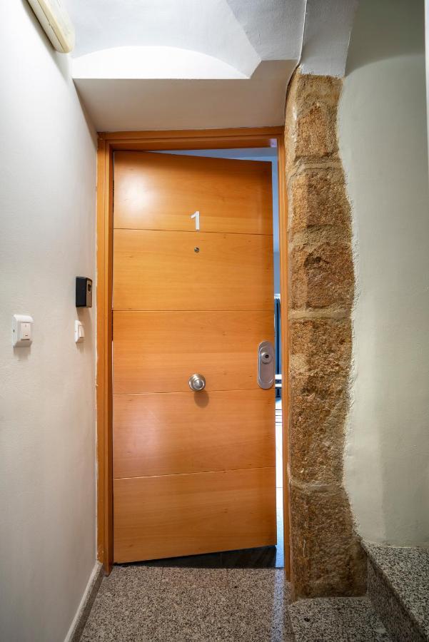 Apartamentos Caceres Historico Centro エクステリア 写真