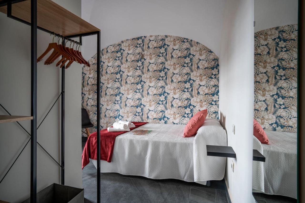 Apartamentos Caceres Historico Centro エクステリア 写真